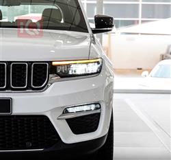 جیپ گراند شیرۆکی